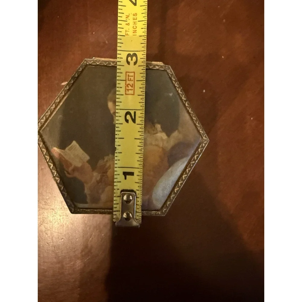 Vtg 50's Mele Japan Hexagon Jewelry Box A Young Girl Reading Fragonard Gold Tone